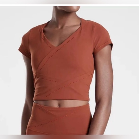 Athleta It's A Wrap Tee Russet Brown Orange Small Womens Performance Activewear - Picture 1 of 15